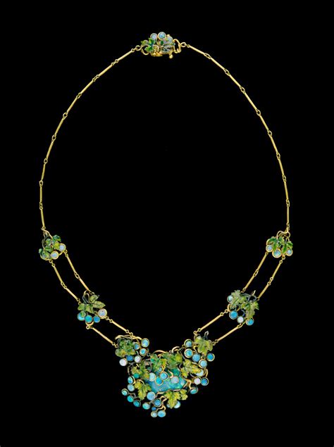 renaissance tiffany necklace